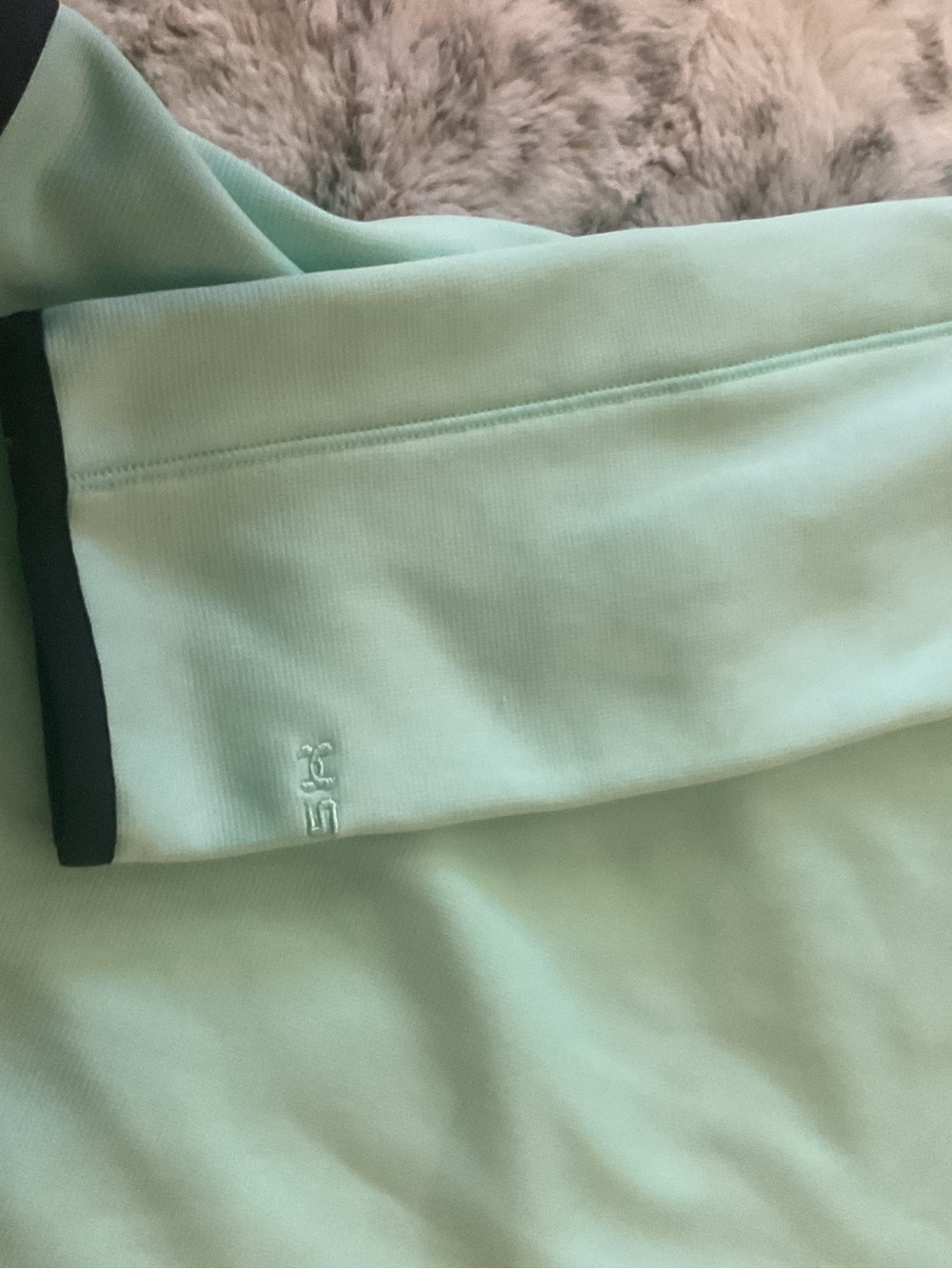 Women’s Under Armour Mint Turquoise Zip Jacket with Black Zipper Trim size L - Picture 5 of 12